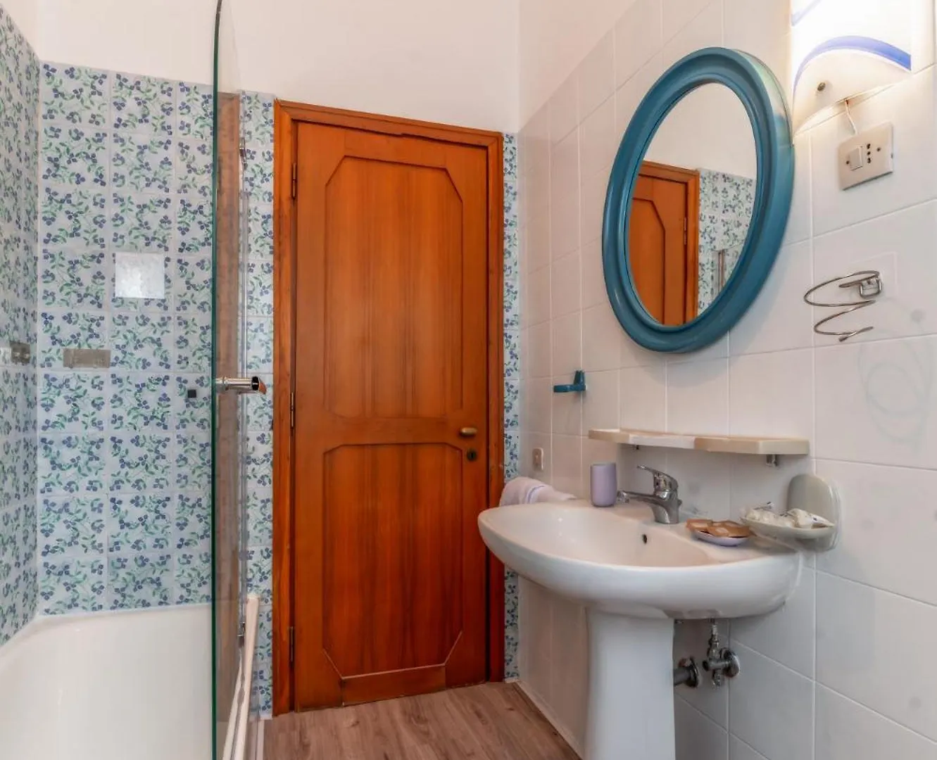 Casa Giuli - Metro Jonio Apartamento Roma
